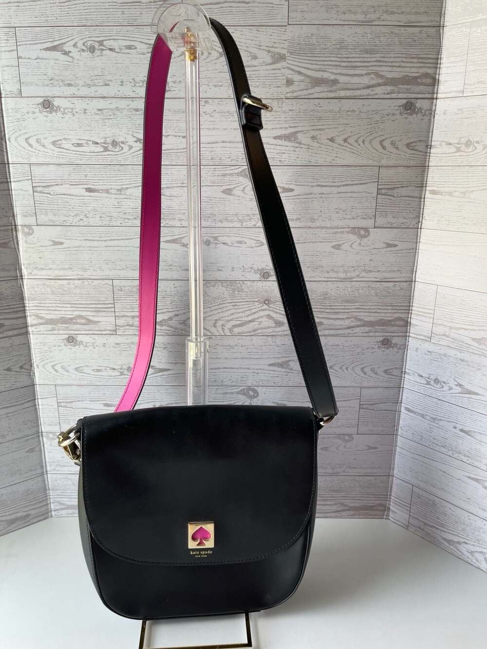Kate Spade New York Kyra Crossbody Bag in Black Leather with Pink Spade Accent